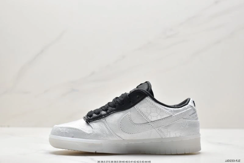 Nxkx Dunk Bold 204398