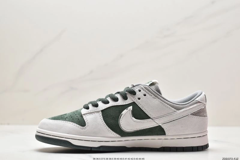 Nxkx Dunk Versatile 204377