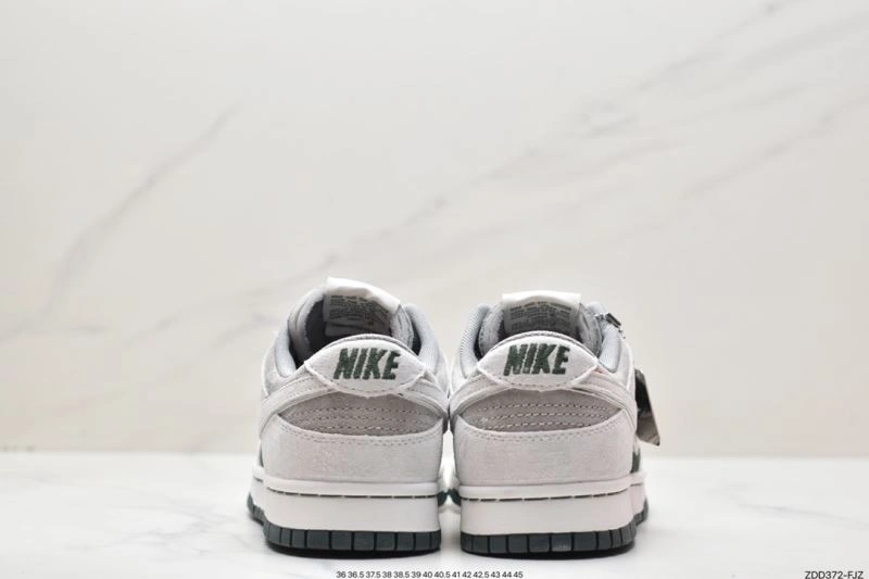Nxkx Dunk Versatile 204377