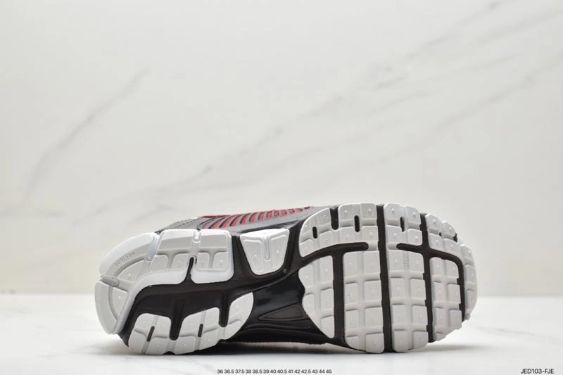Nxkx Air Zoom Practical 205370
