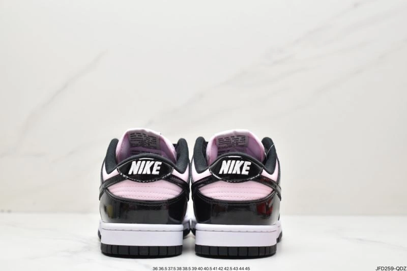 Modern Nxkx Dunk 204315