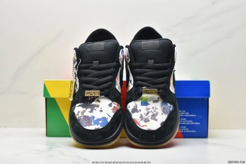Versatile Nxkx Dunk 204312