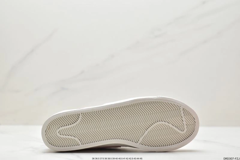 WellDesigned Nxkx Sneakers 201384