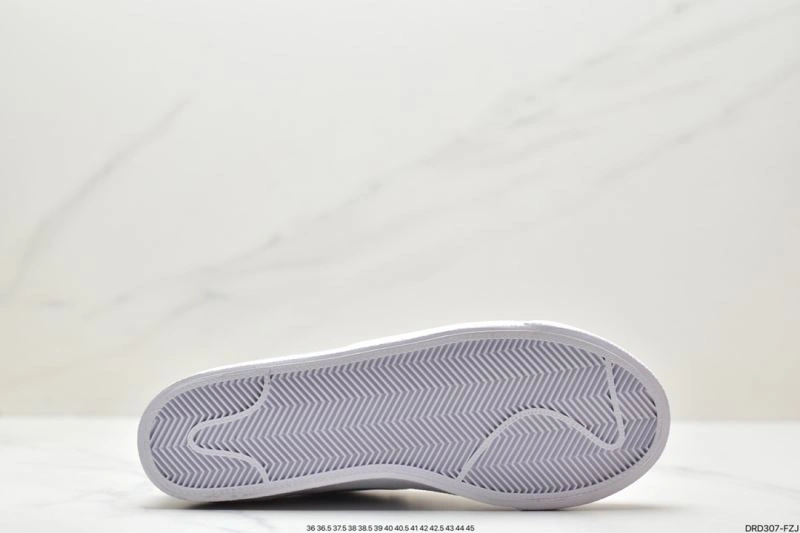 GoodFit Nxkx Sneakers 201400