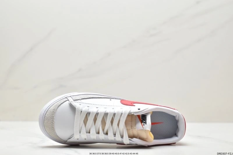Sleek Nxkx Sneakers 201376