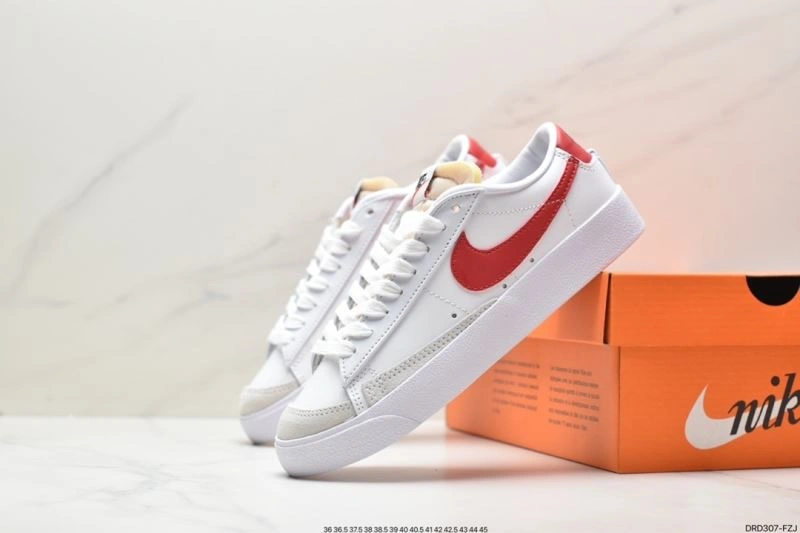 Sleek Nxkx Sneakers 201376