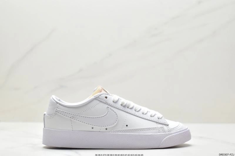 Sleek Nxkx Sneakers 201374