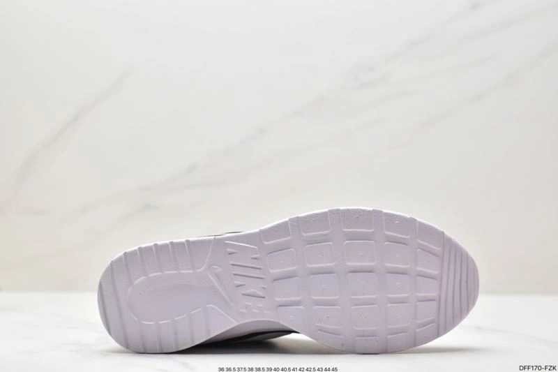 Nxkx Sneakers WellDesigned 201320