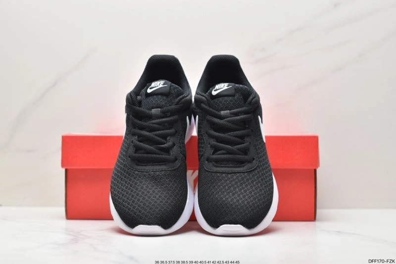 Nxkx Sneakers WellDesigned 201320
