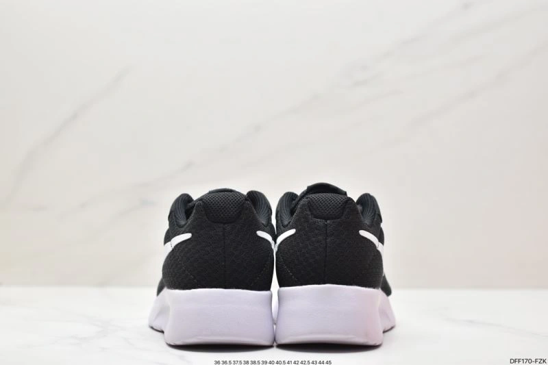Nxkx Sneakers WellDesigned 201320