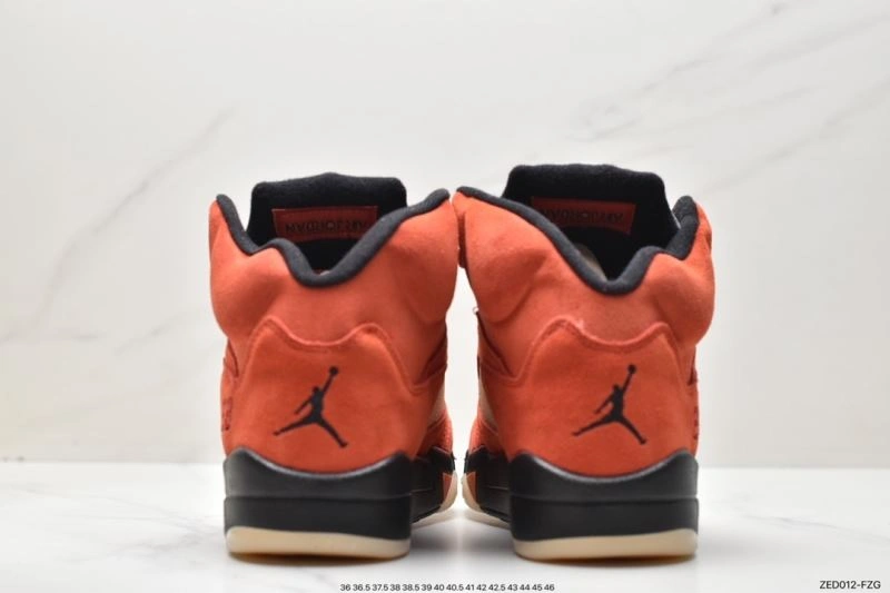 Versatile Nxkx Dunk 204119