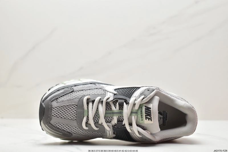 Nxkx Air Zoom Resilient 205228