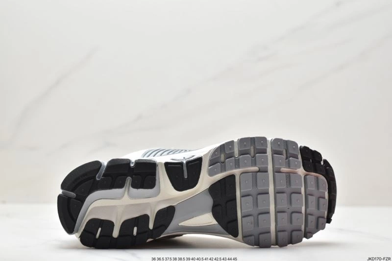 Nxkx Air Zoom Lightweight 205220