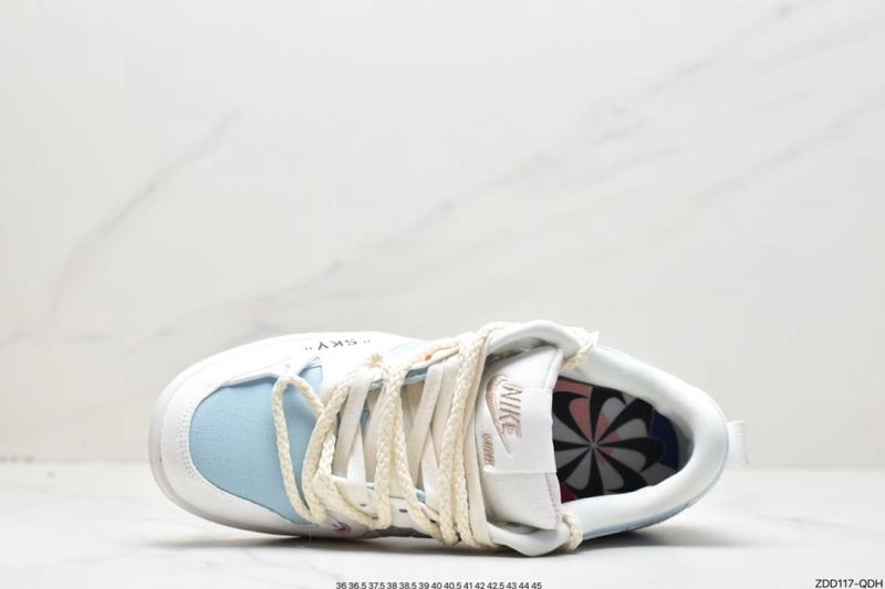 Versatile Nxkx Dunk 204063