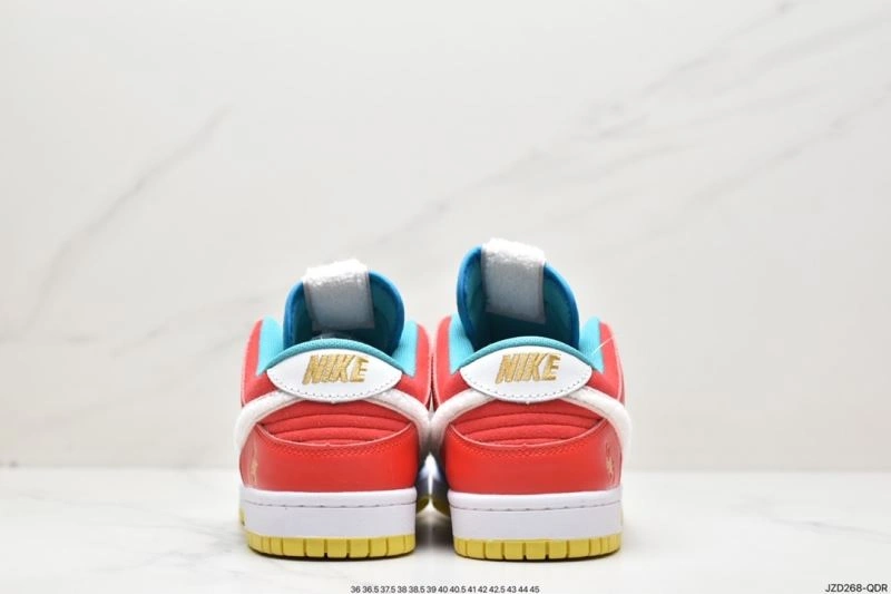 Unique Nxkx Dunk 204036