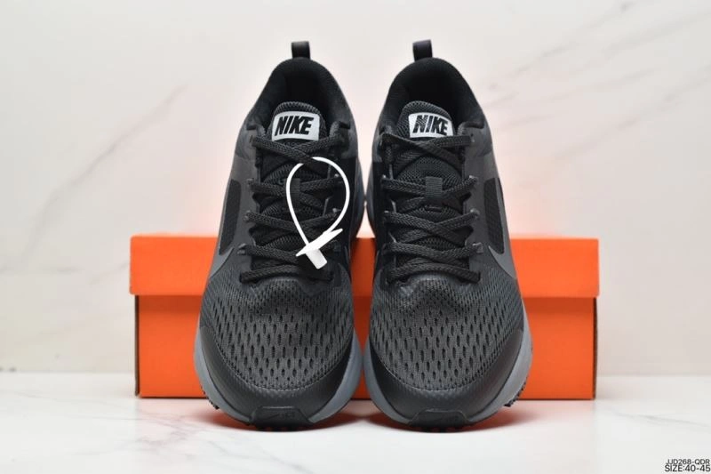 Nxkx Air Zoom Versatile 205201