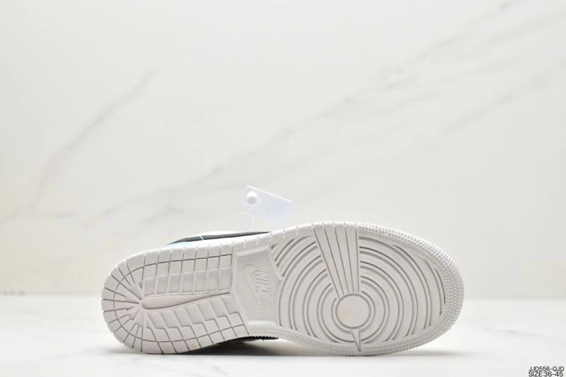 ModernLook Nxkx Jordan 202611