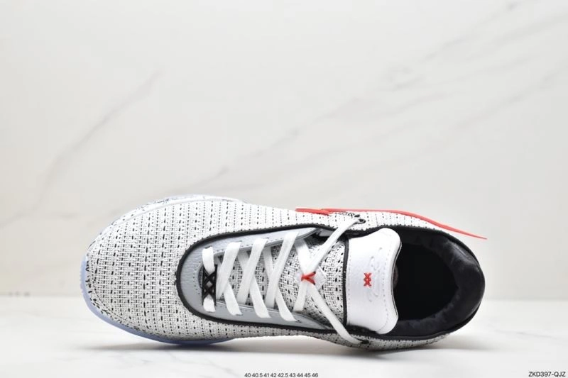 Sleek Nxkx Sneakers 201170