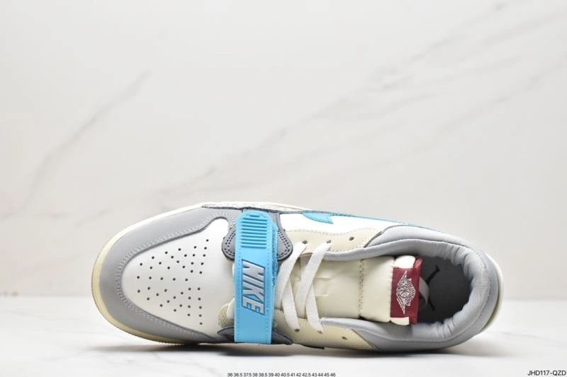 Lightweight Nxkx Jordan 202441