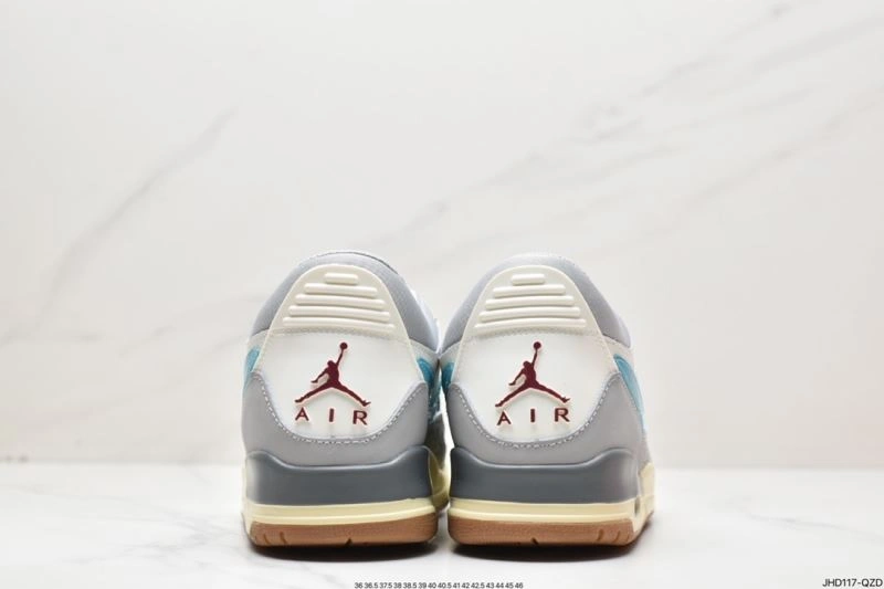 Lightweight Nxkx Jordan 202441