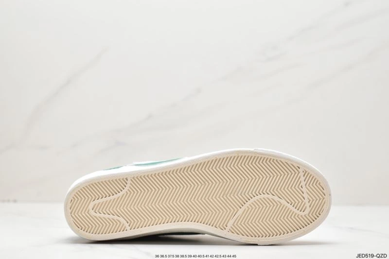 Resilient Nxkx Sneakers 201083