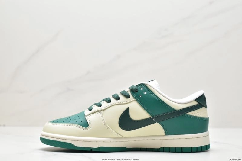 Trendsetting Nxkx Dunk 203857