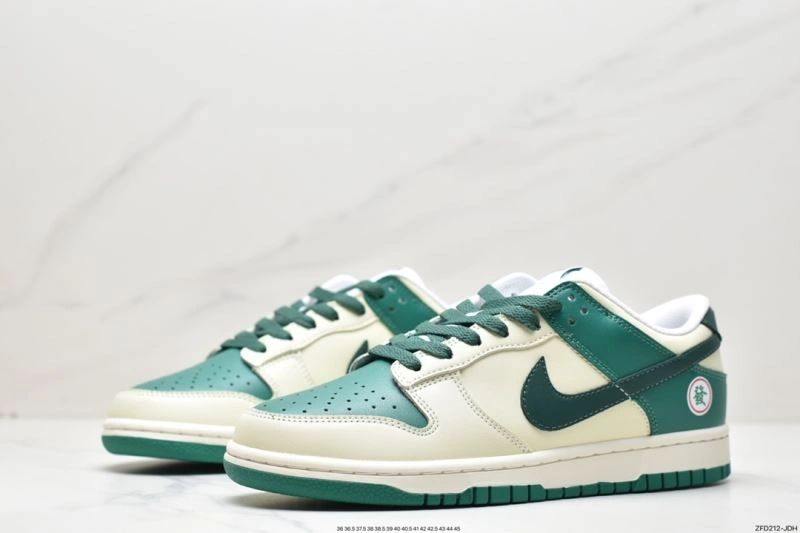 Trendsetting Nxkx Dunk 203857