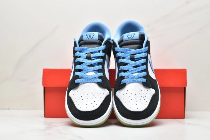 Trendsetting Nxkx Dunk 203838