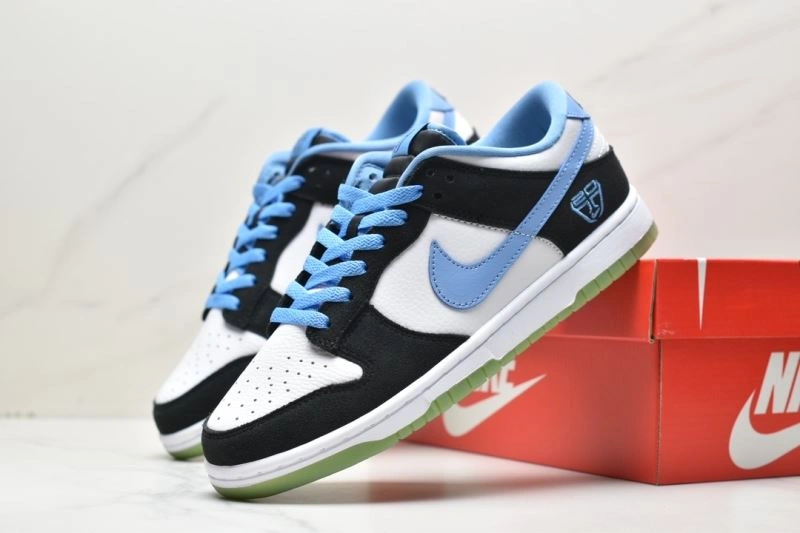 Trendsetting Nxkx Dunk 203838