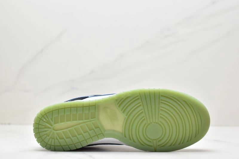 Trendsetting Nxkx Dunk 203838