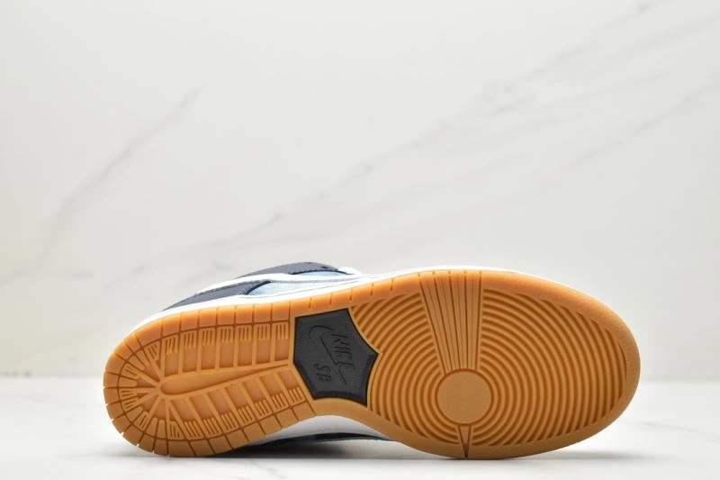 Nxkx Dunk Sophisticated 203844