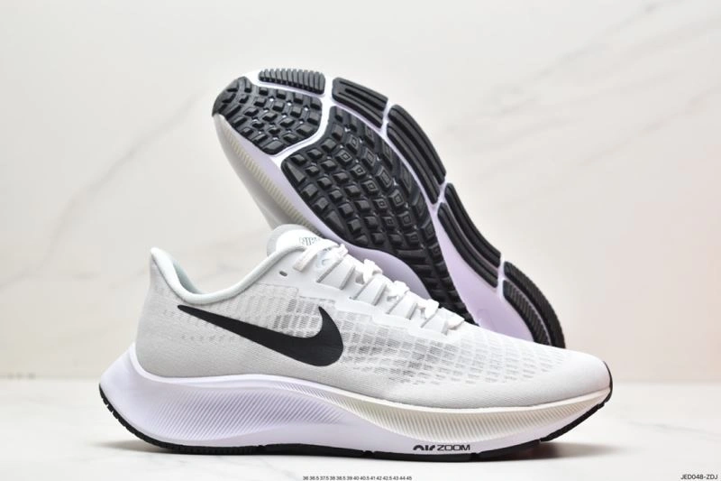 Lightweight Nxkx Sneakers 201022