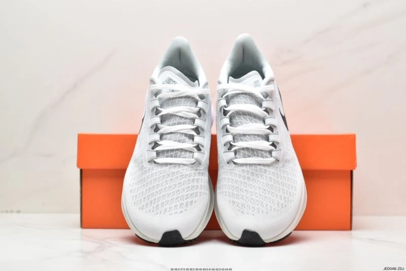 Lightweight Nxkx Sneakers 201022