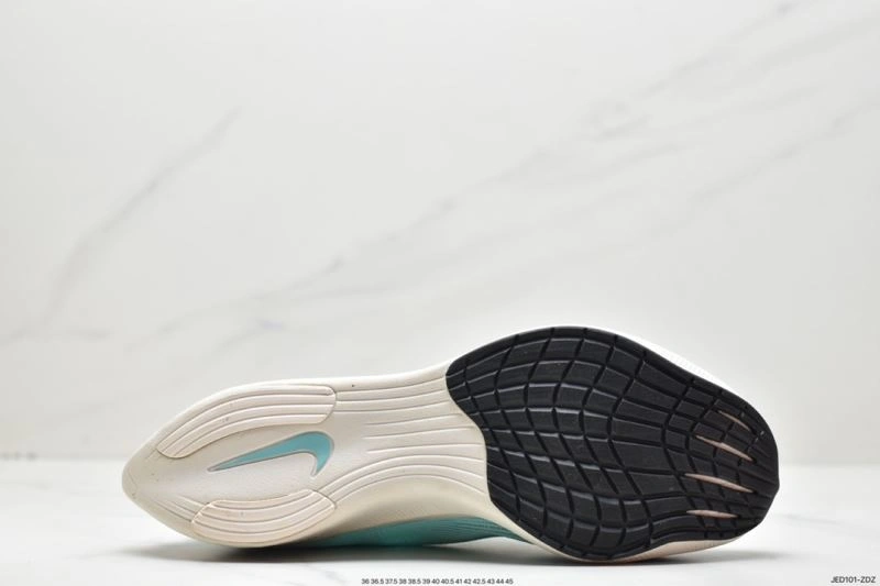 Nxkx Air Zoom Minimalist 205045