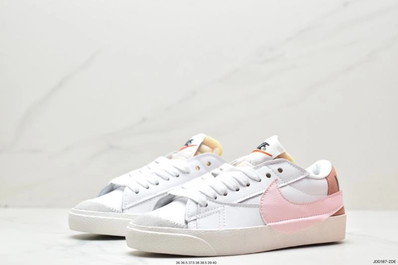 Trendsetting Nxkx Sneakers 201027