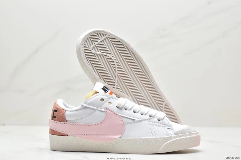 Trendsetting Nxkx Sneakers 201027