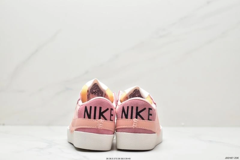 EyeCatching Nxkx Sneakers 201034