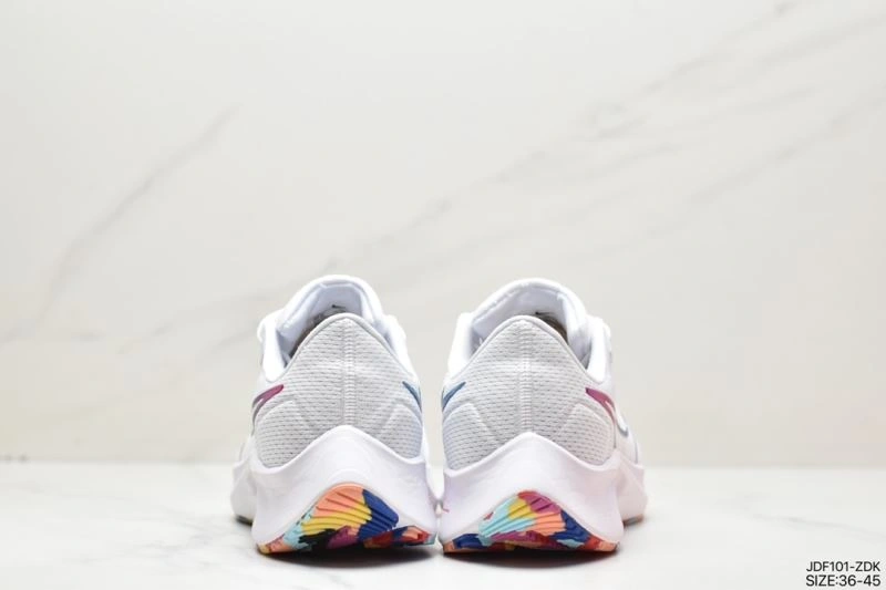 WellDesigned Nxkx Air Zoom 205034