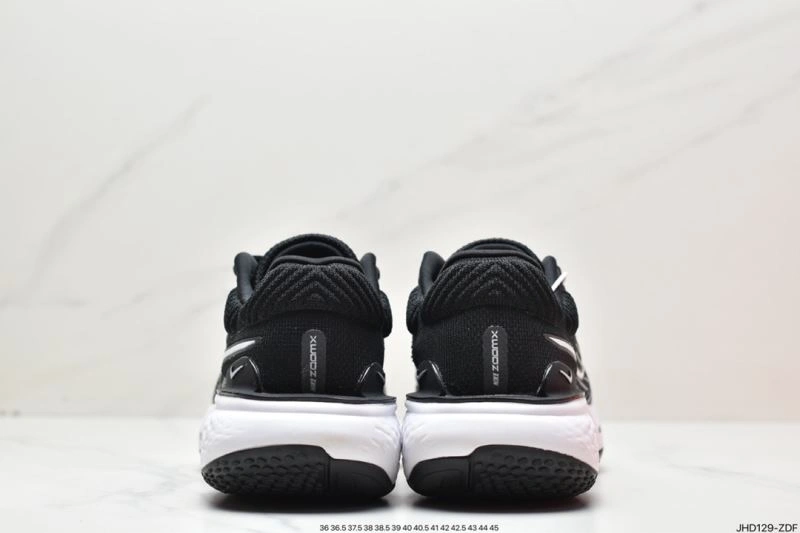 Nxkx Air Zoom Resilient 204984