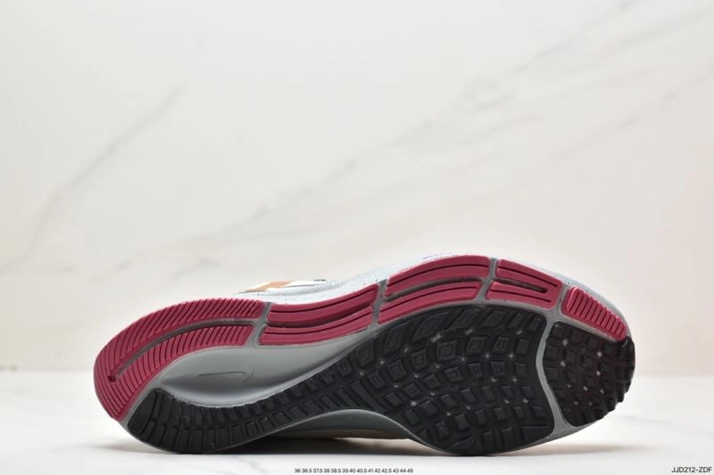 Nxkx Air Zoom Resilient 204980