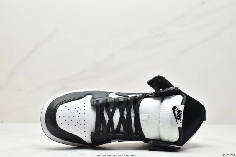 Nxkx Dunk Versatile 203807