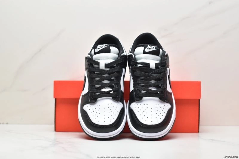 Versatile Nxkx Dunk 203804