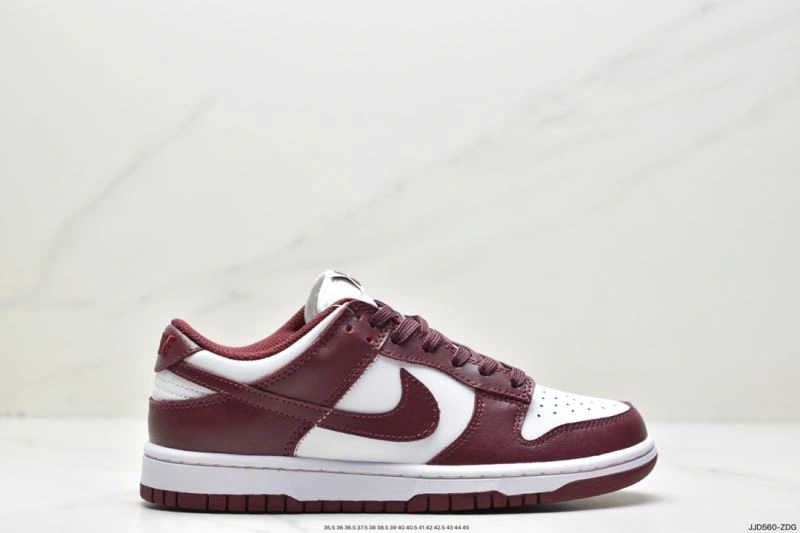 Versatile Nxkx Dunk 203795