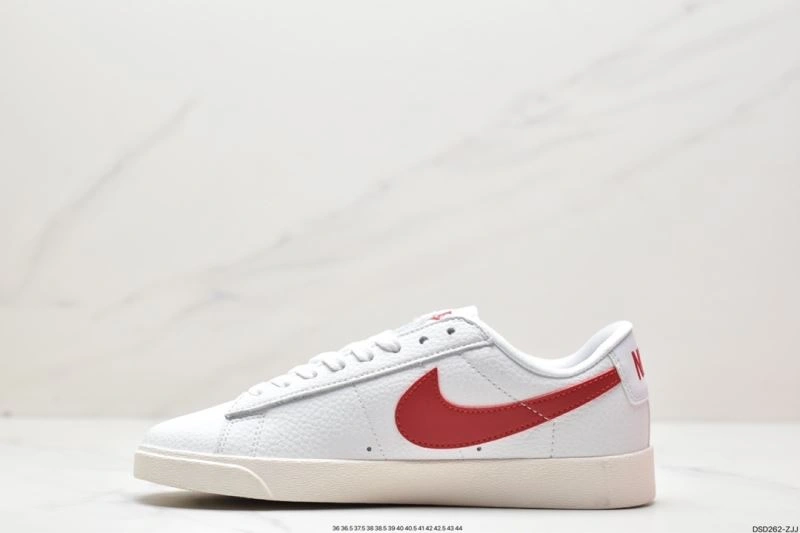 Resilient Nxkx Sneakers 200974