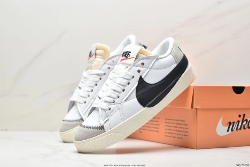 Vibrant Nxkx Sneakers 200952