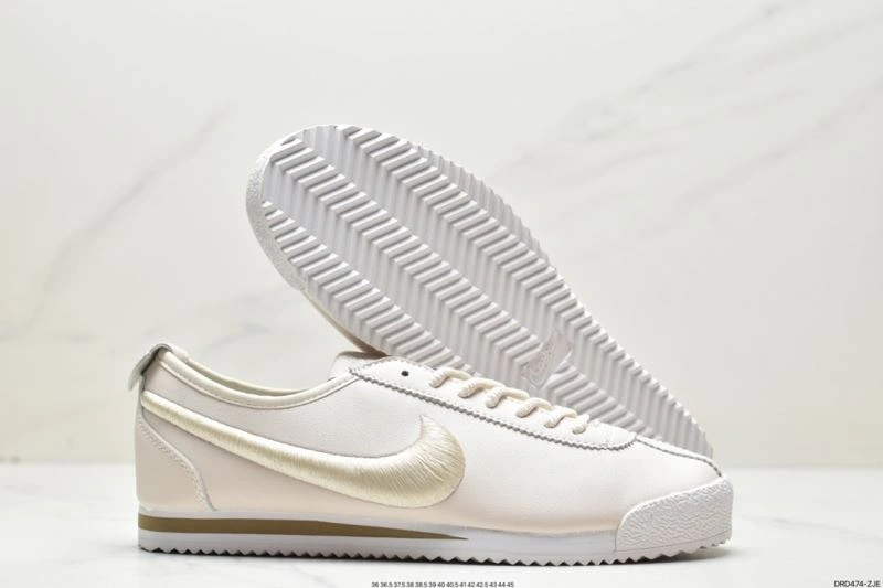 Nxkx Sneakers EyeCatching 200942