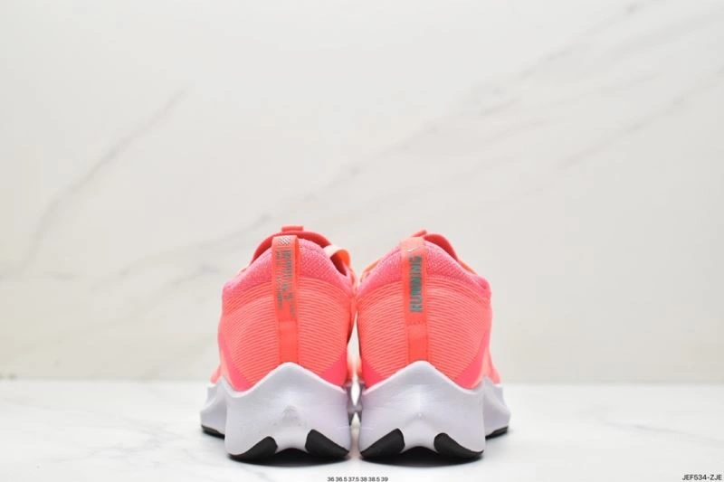 Nxkx Air Zoom Versatile 204938