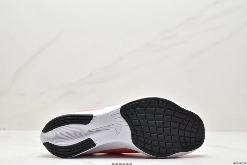 Nxkx Air Zoom Versatile 204938