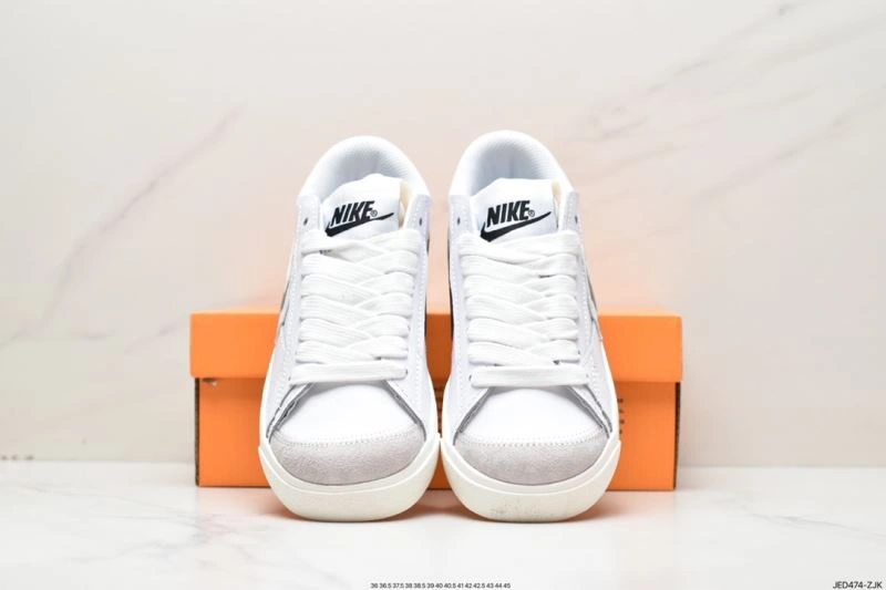 Functional Nxkx Sneakers 200928