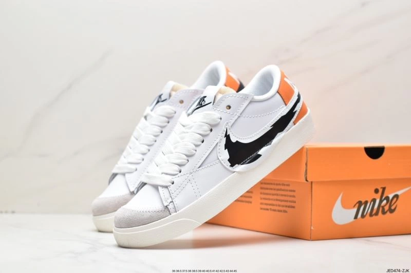 Functional Nxkx Sneakers 200928